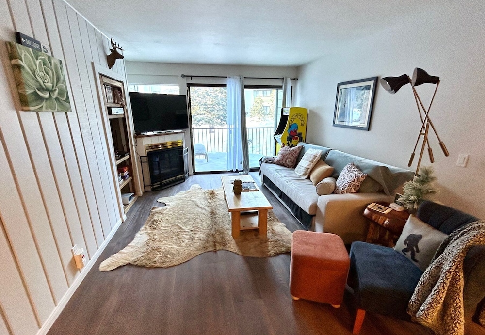 Condo, 1 Bedroom