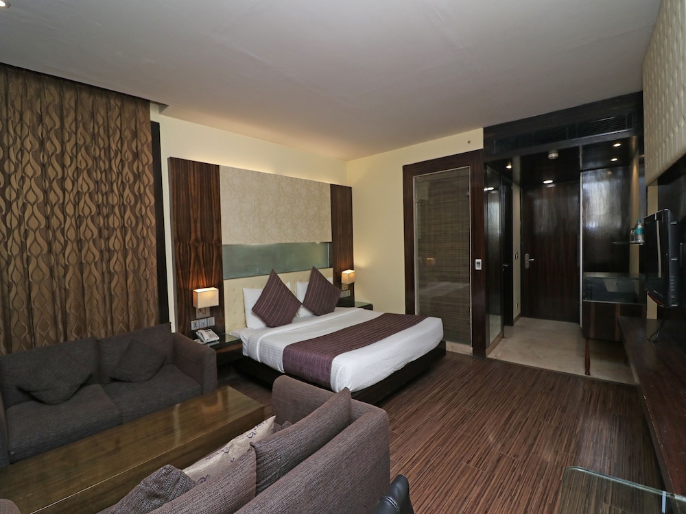 Deluxe Double Room, 1 Bedroom, Smoking