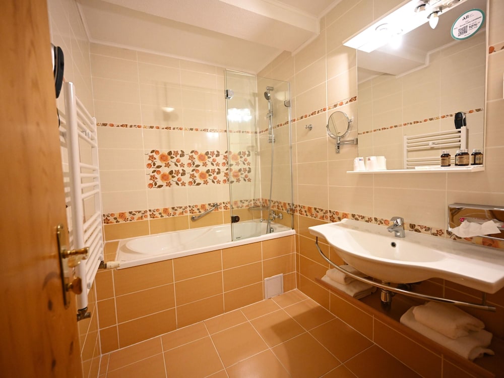Standard Room, 1 Twin Bed - Photo 1