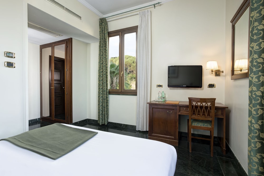 Superior Room photo 2