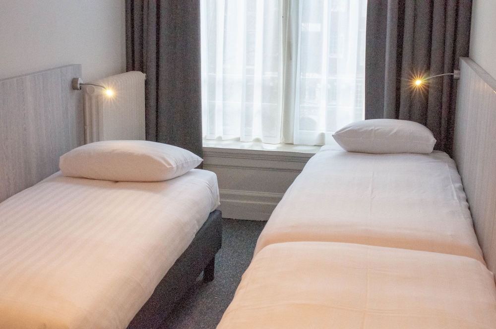 Double Room, Private Shower