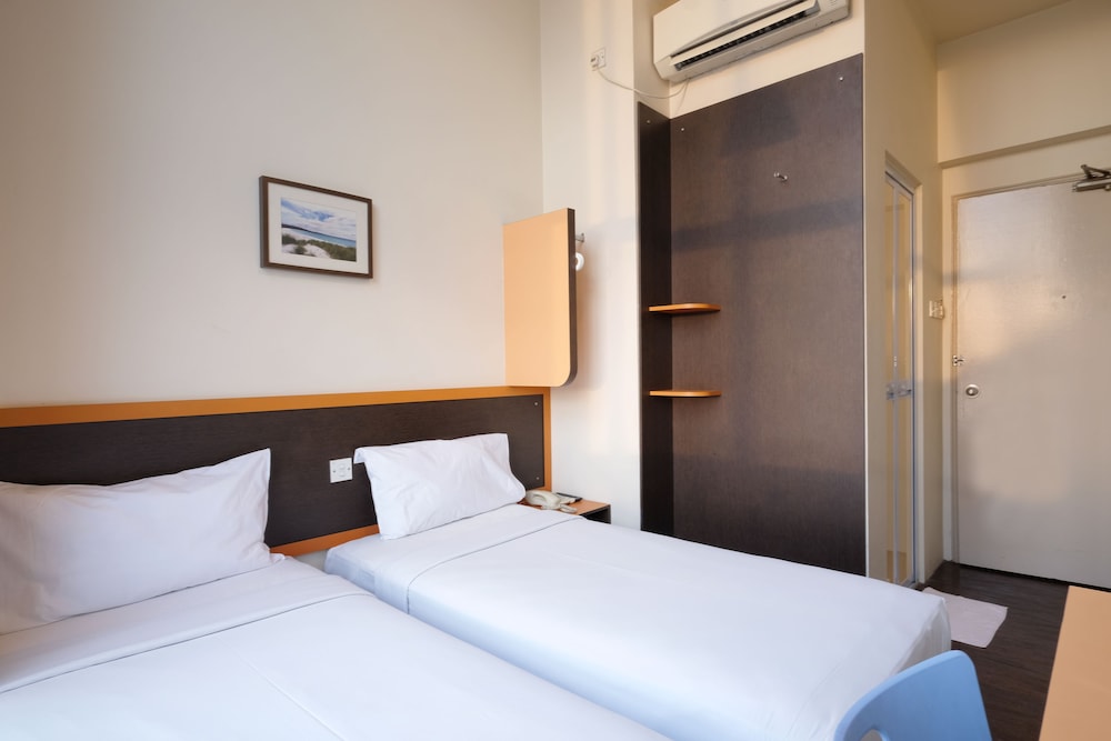 Standard Double Or Twin Room photo 2