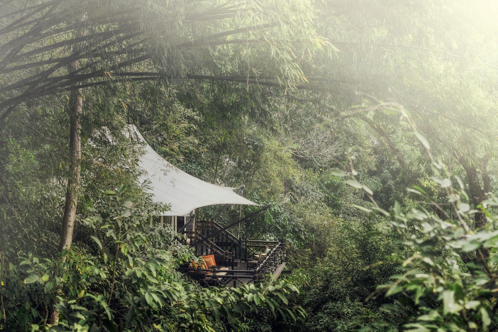 Tent, 2 Twin Beds (Bamboo)