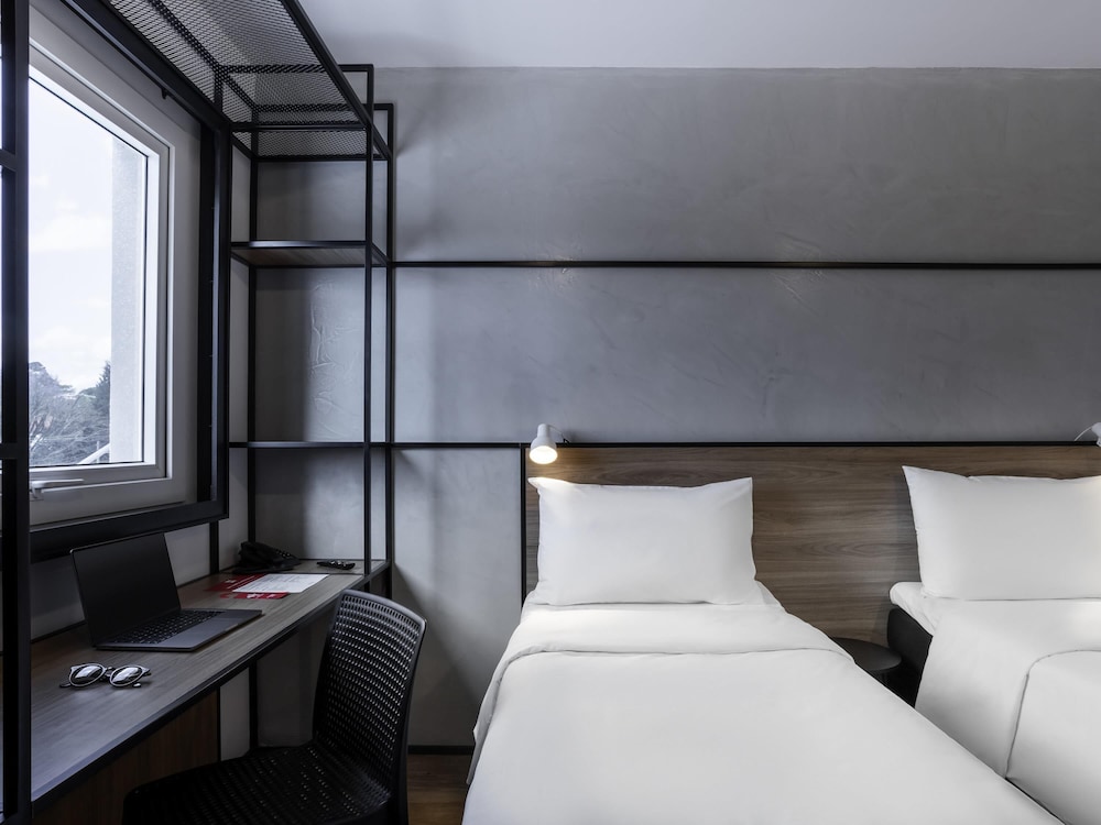 Standard Room, 2 Twin Beds