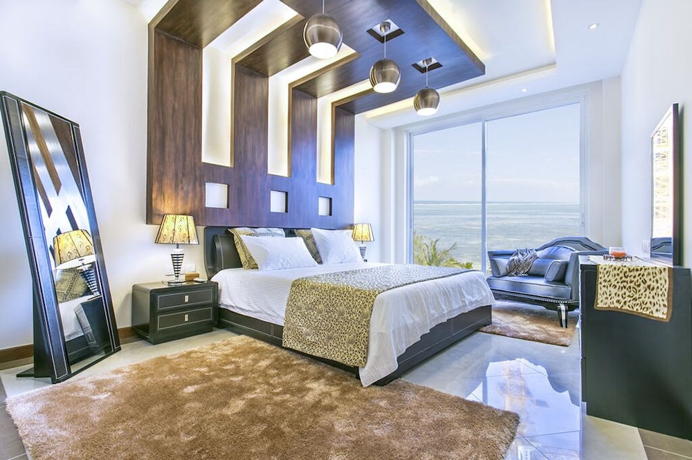 Penthouse, 3 Bedrooms, Balcony, Ocean View - Photo 1