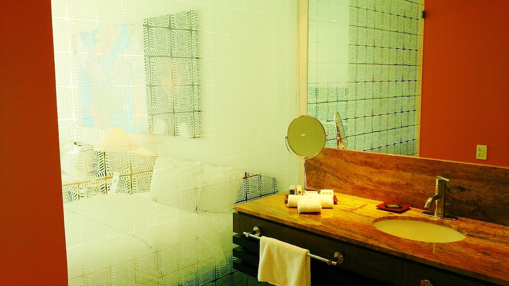 Deluxe Double Room, 2 Double Beds - Photo 7