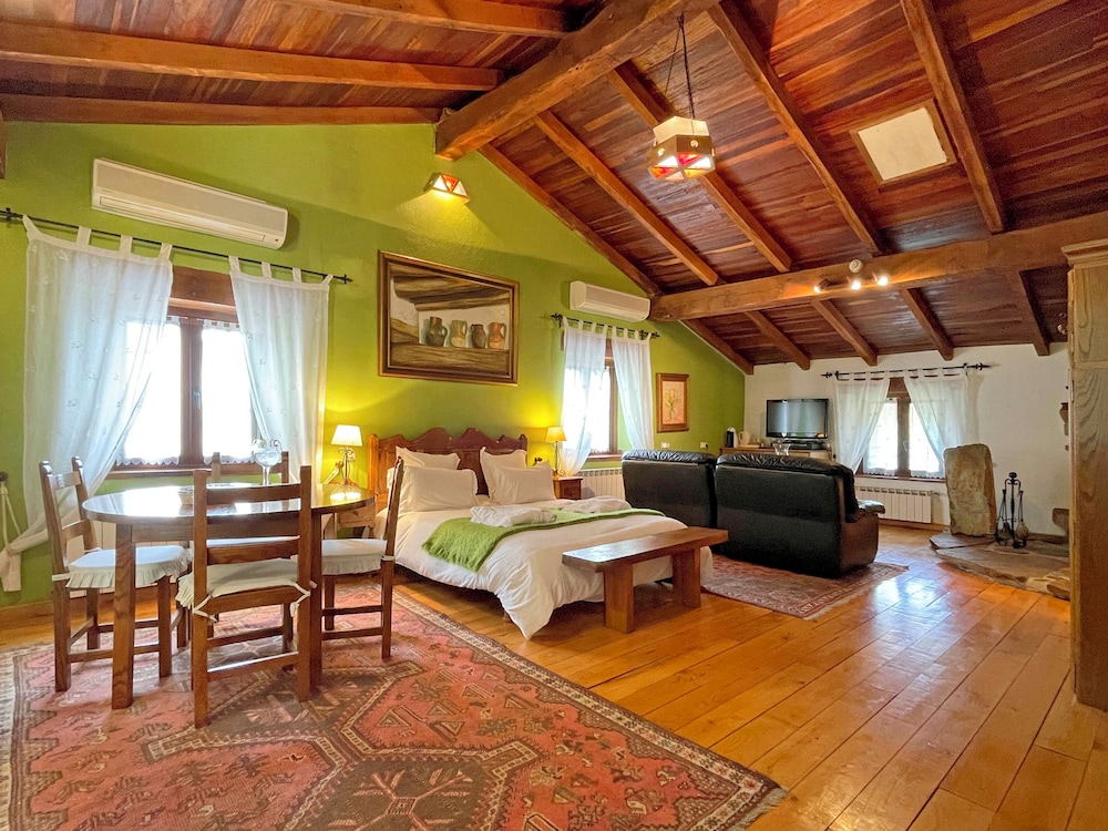 Suite Superior, Vista a la Montaña