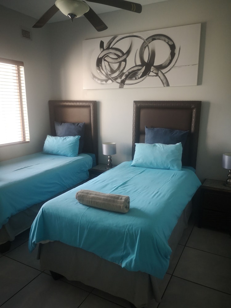 Family Apartment photo 2