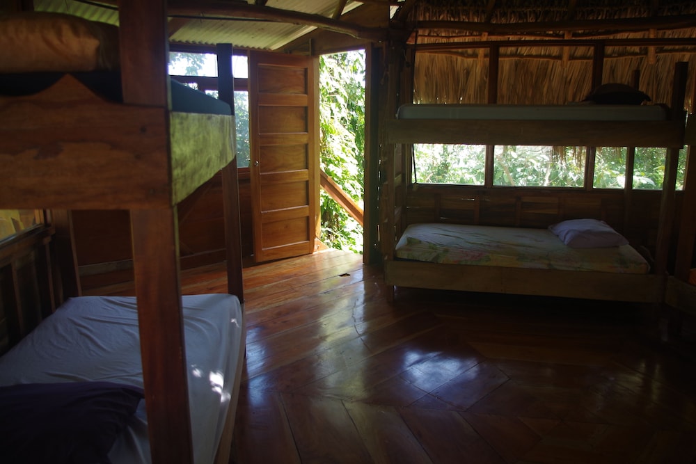 Shared Dormitory, Lake View, 4 Bunk Beds for 8 Guests (Each bed requires its own reservation). photo 3