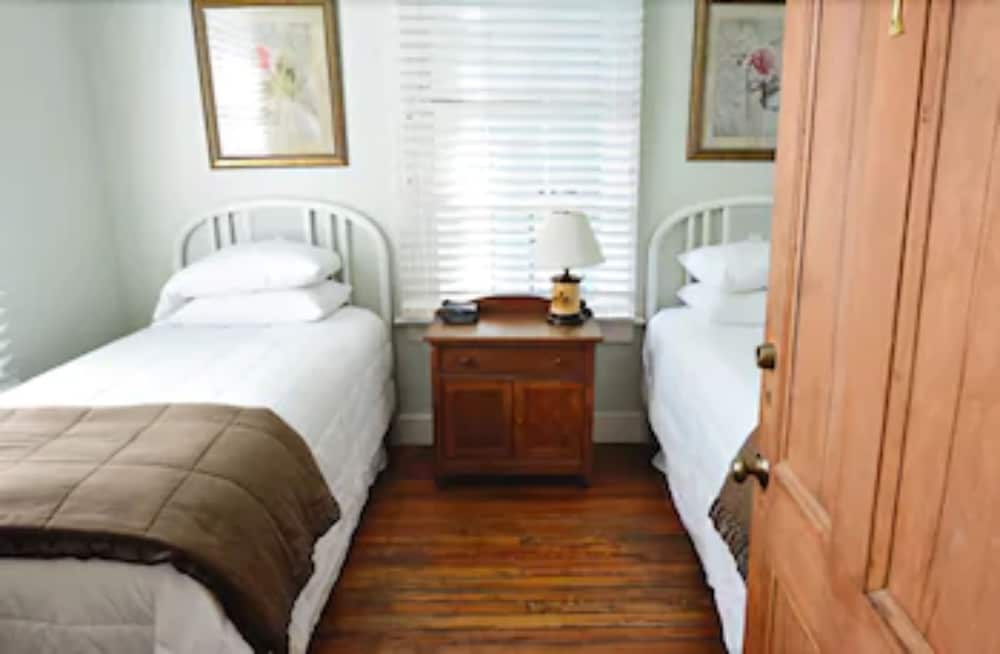 Room, 2 Twin Beds photo 2