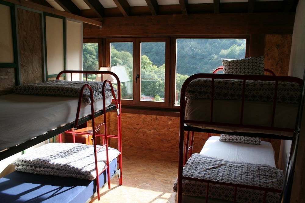 Dormitorio compartido, baño compartido, vista a la montaña (1 cama en dormitorio de 6 camas)