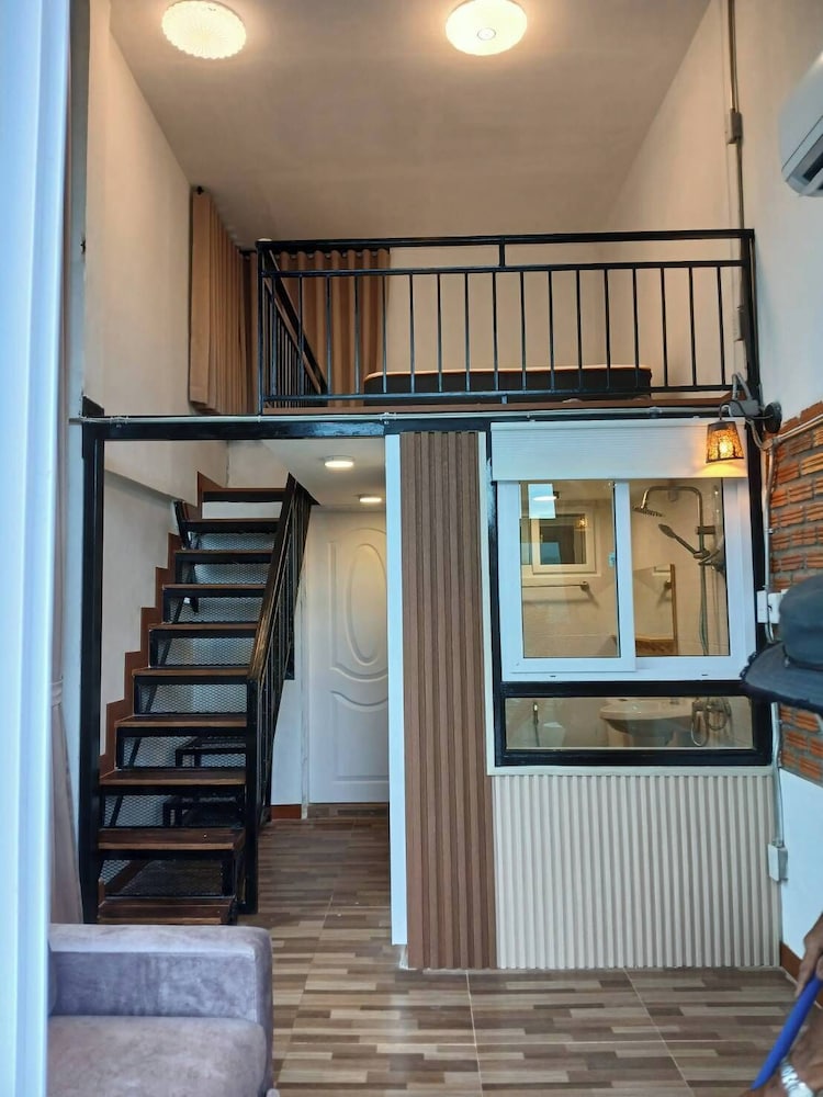 Comfort Duplex, Mountain View