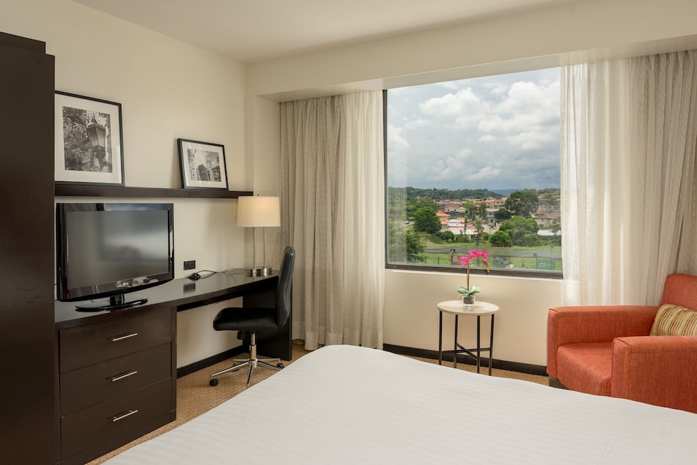 Superior Room, 1 King Bed with Sofa bed - Photo 16
