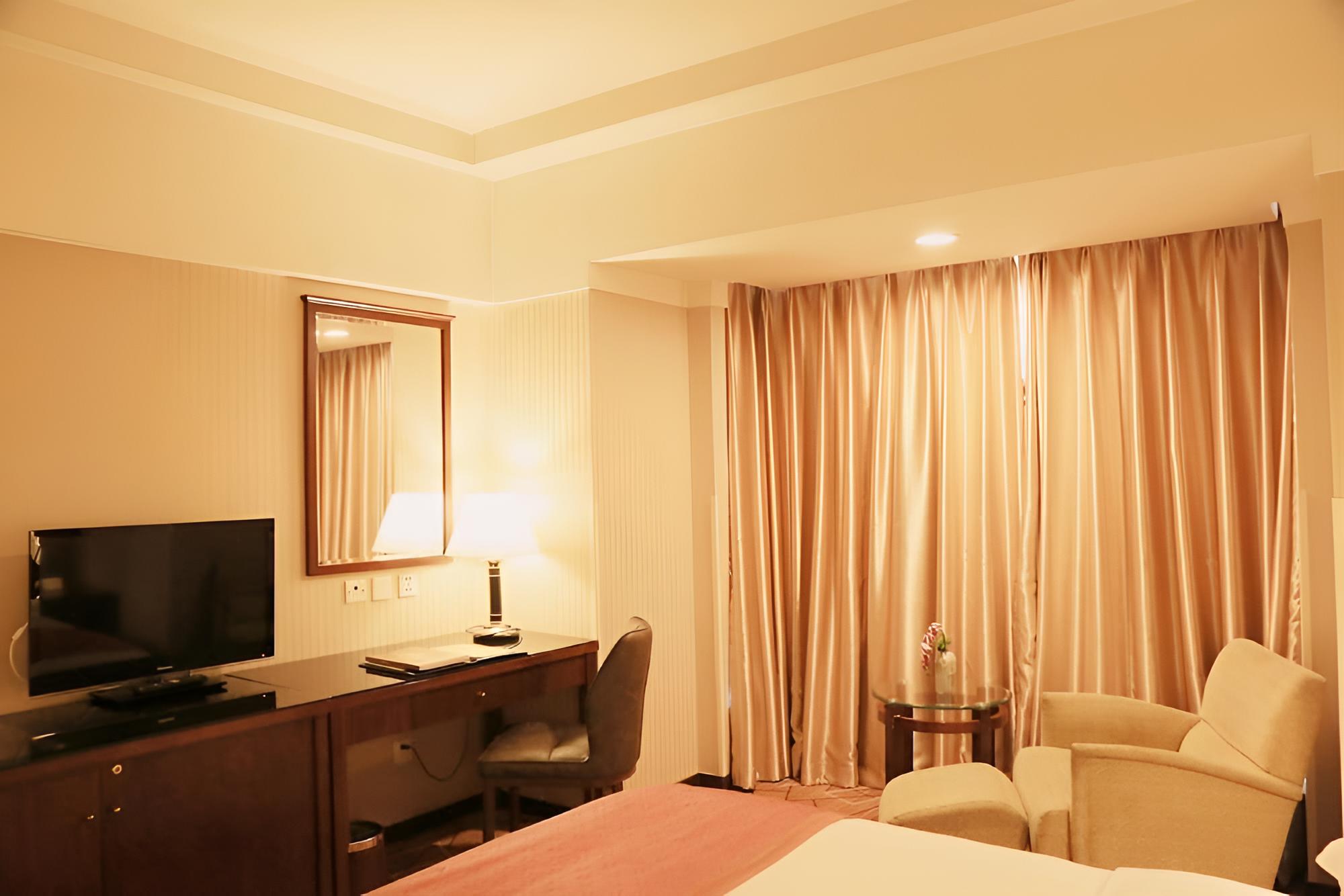 city view double or twin room - Photo 3