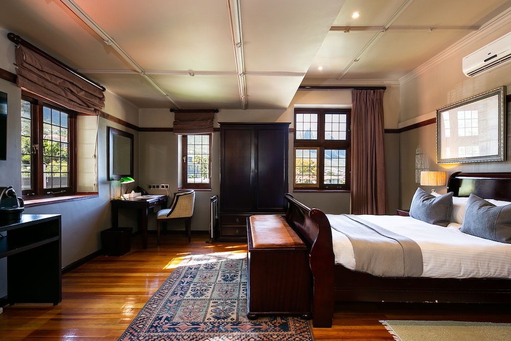 Manor Mountain Room photo 1