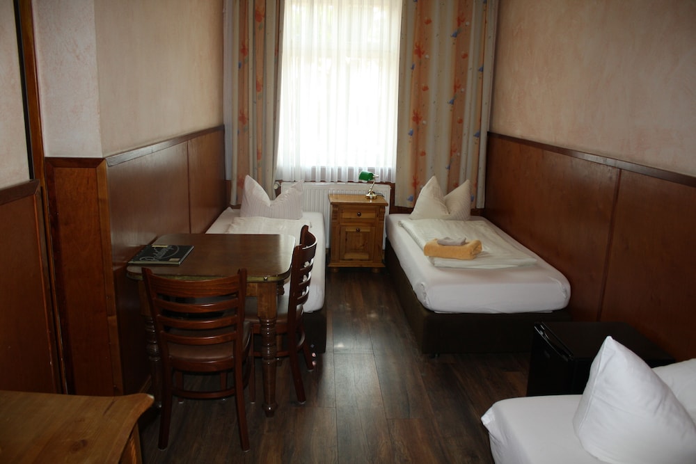 Triple Room photo 1