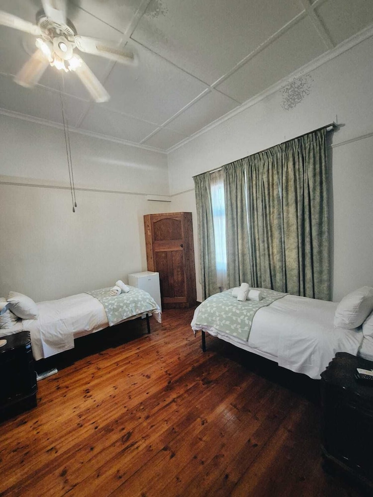 Luxury Twin Room photo 1