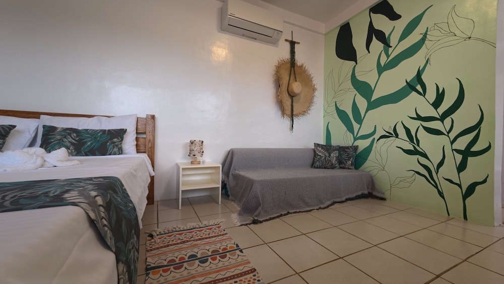 Superior Triple Room photo 3