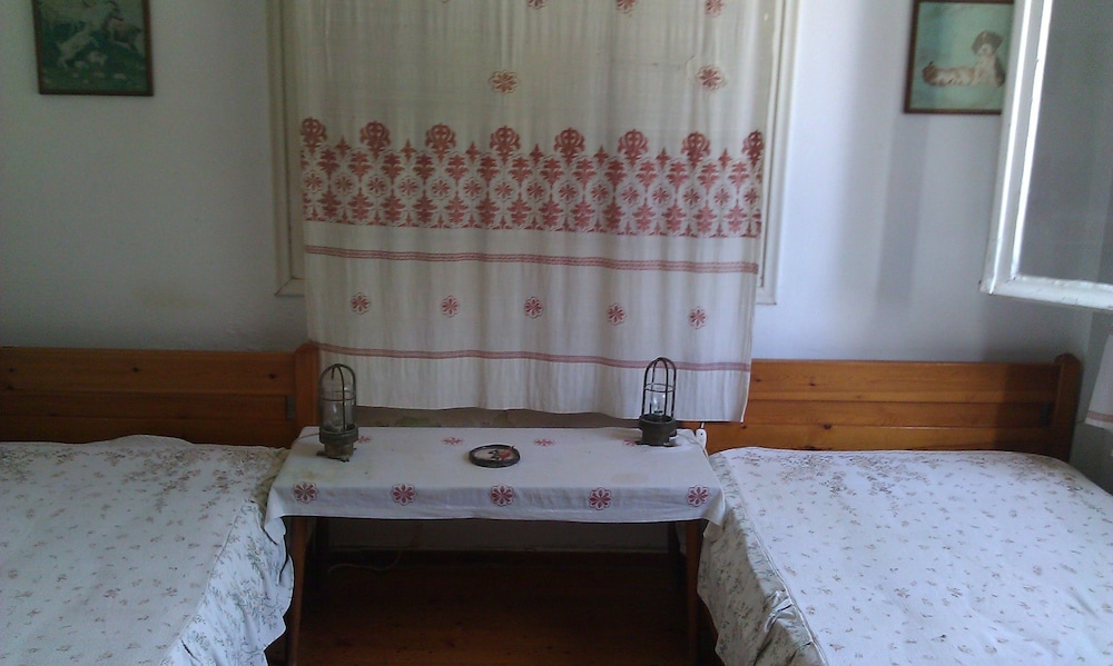 Traditional House, Sea View photo 1