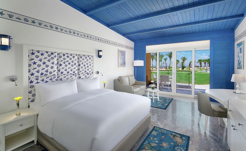 Premium Chalet, 1 King Bed, Kitchenette, Sea View