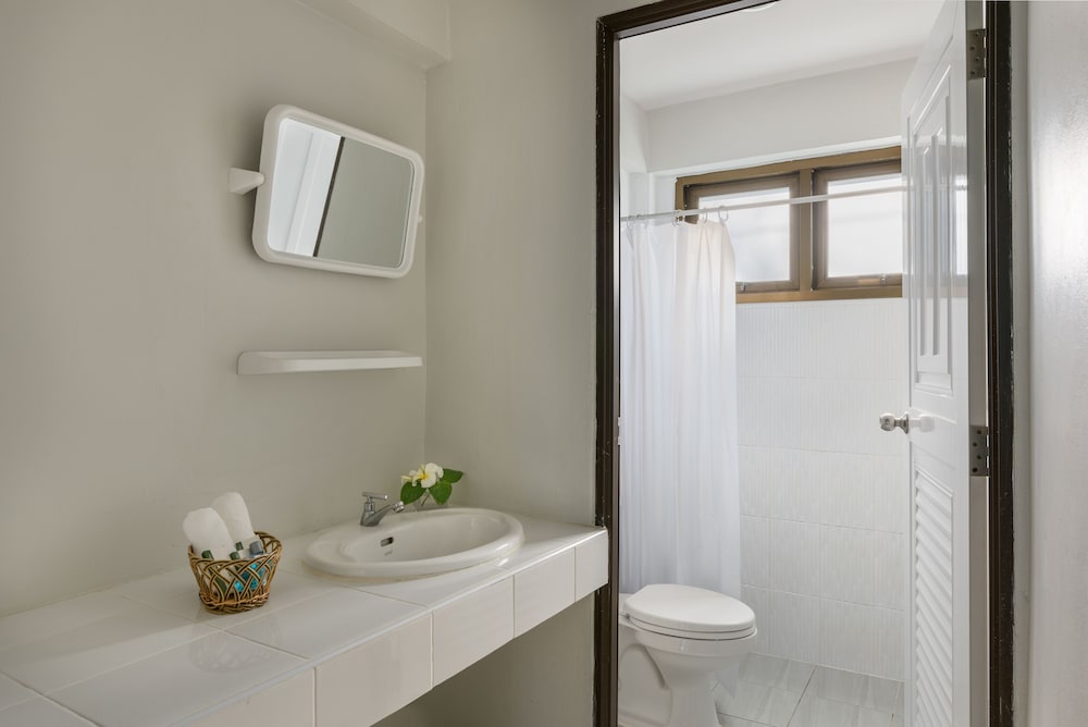 Beach House, 2 Bedrooms, Sea View - Photo 4