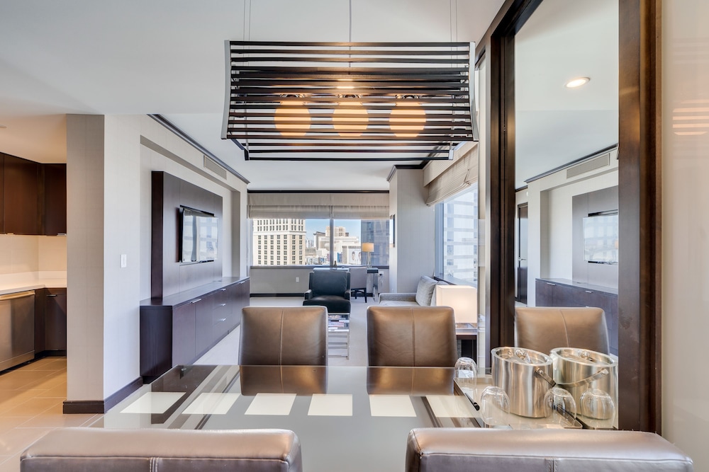 City Corner 1 BR - Photo 10