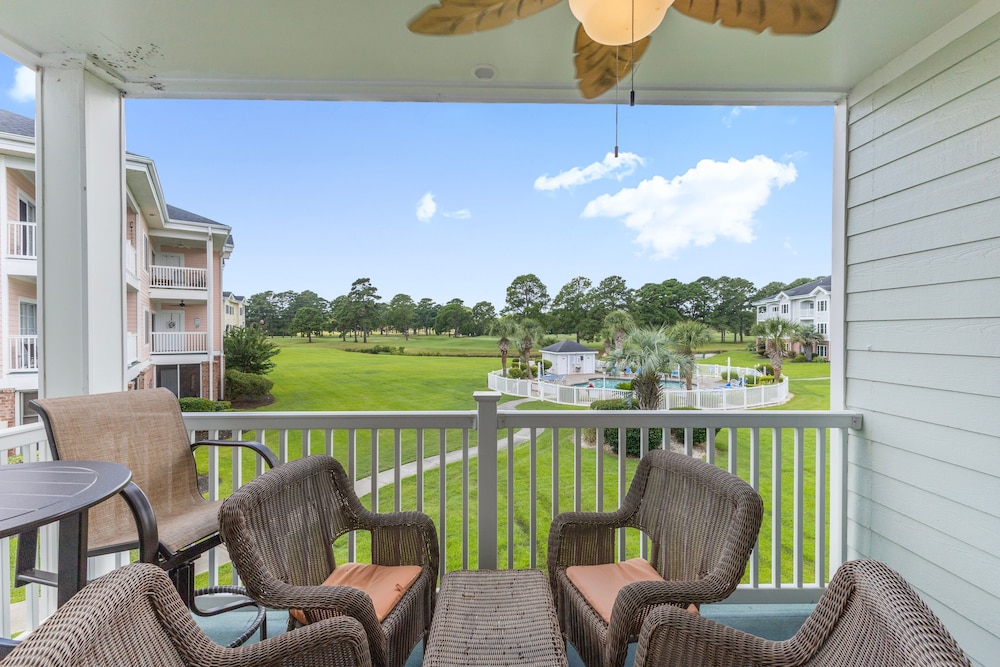 Condo, 2 Bedrooms
