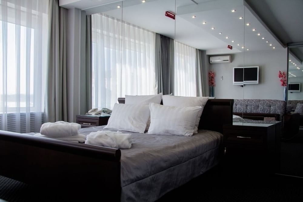 Business Double Room photo 2