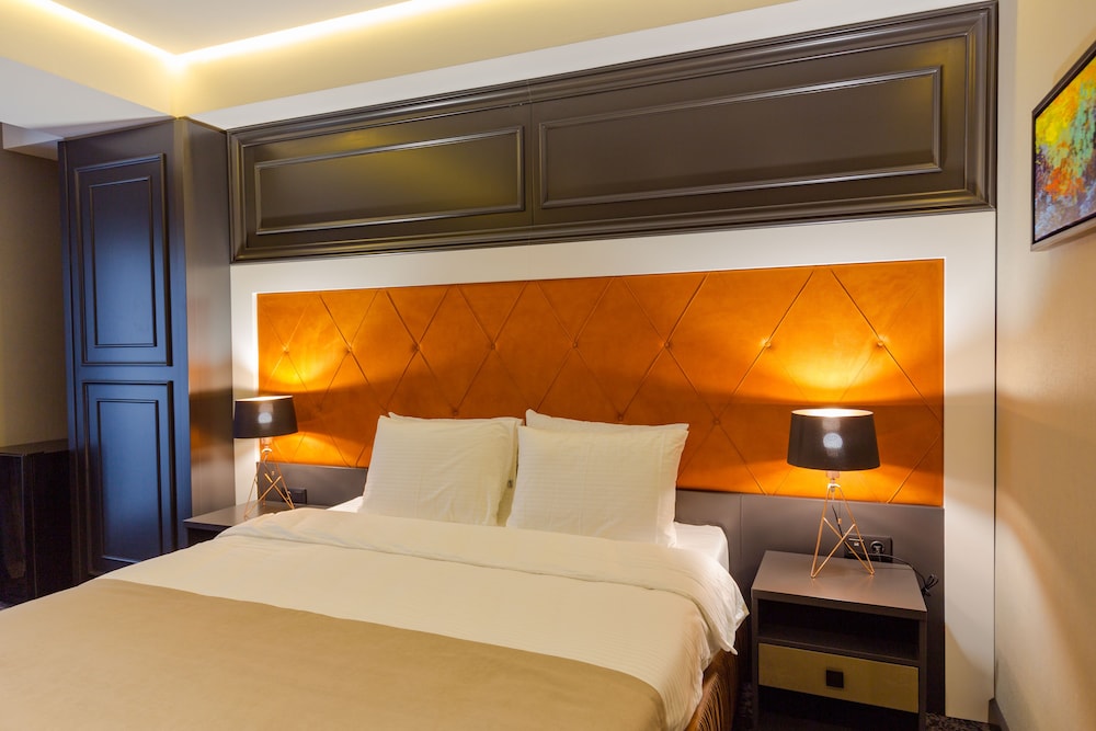 Deluxe Double Room - Photo 17