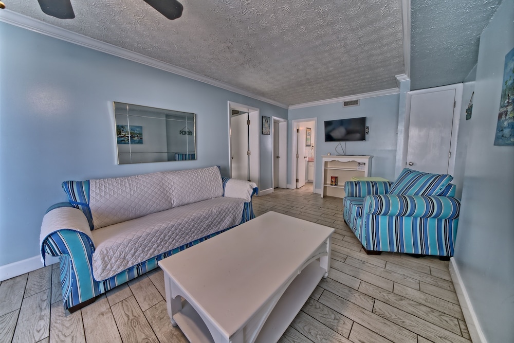 Villa, 1 Bedroom, Pool View (Villa 14), photo 6