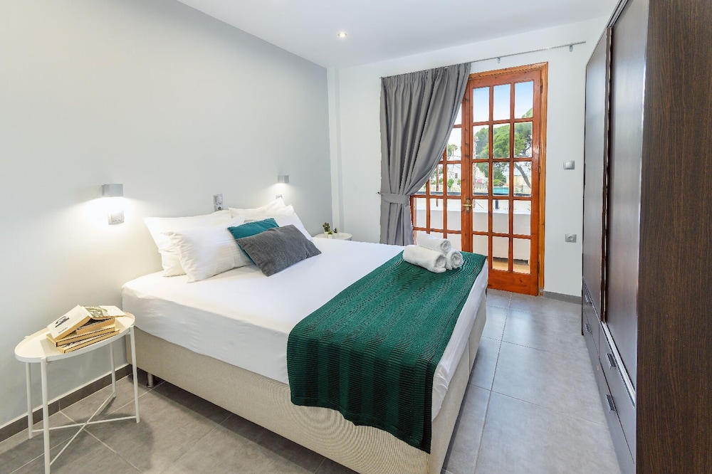 Junior Apartment, Multiple Beds, Sea View