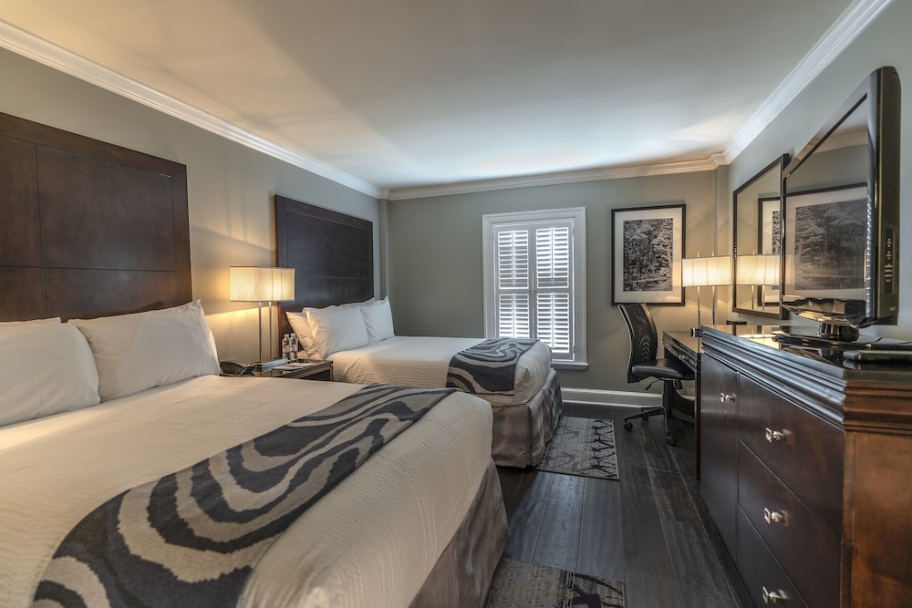 Deluxe Double Room, 2 Double Beds - Photo 1