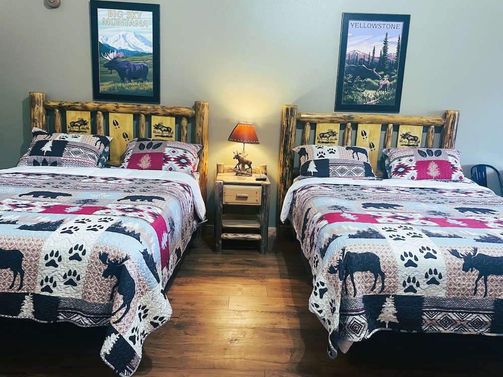 Moose Suite photo 1