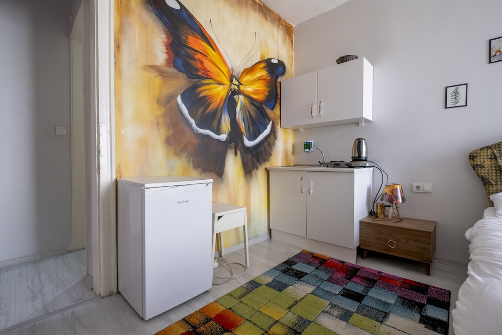 Comfort Room photo 2