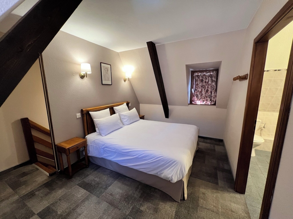 Traditional Apartment