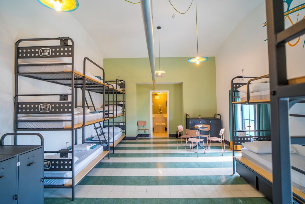 10 Bed Mixed Dorm photo 1