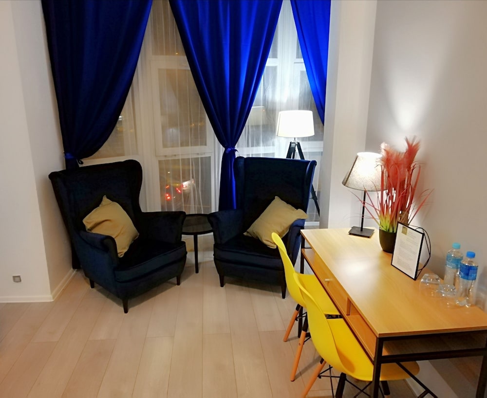 Double Room, 1 Double Bed with Sofa bed, Balcony photo 3
