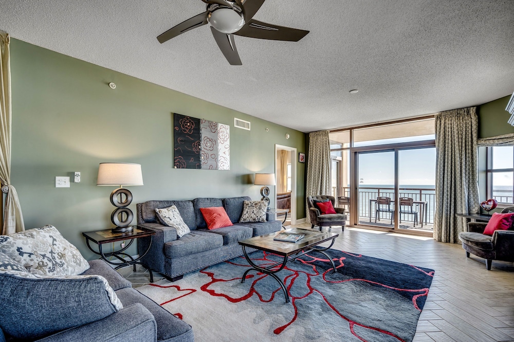 1419 Palmetto Oceanfront Four Bedroom Luxury Condo - Ocean View
