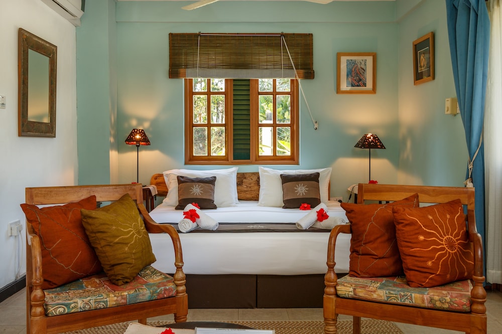 Cinnamon Mini Suite photo 3