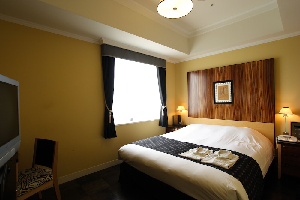 Double Room, Non Smoking - Photo 3