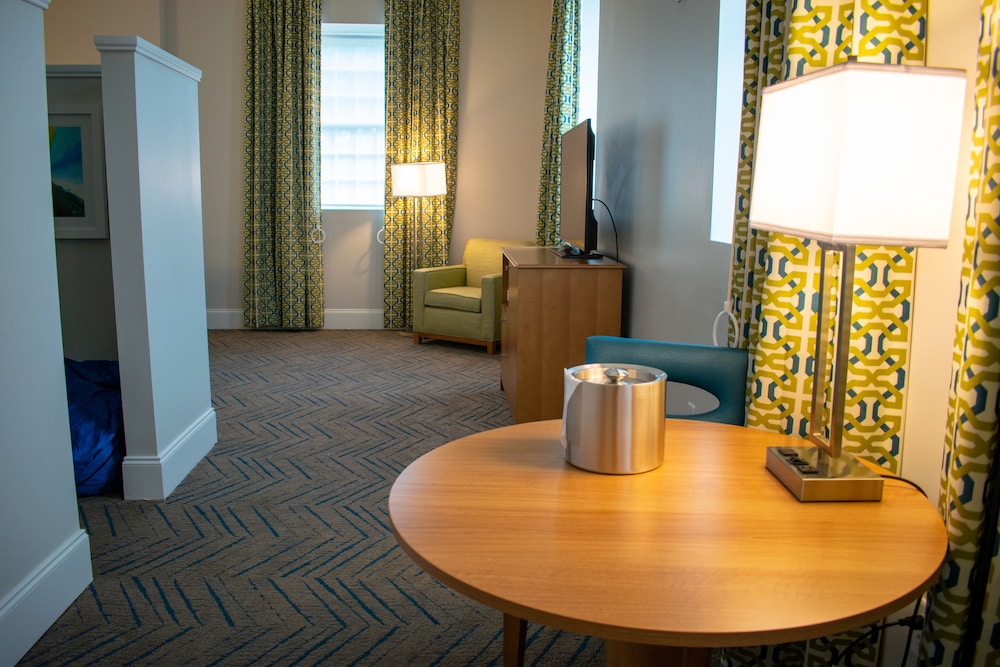 Suite, Multiple Beds, Multiple View (Kids Suite One King And One Bunk Bed ) photo 1