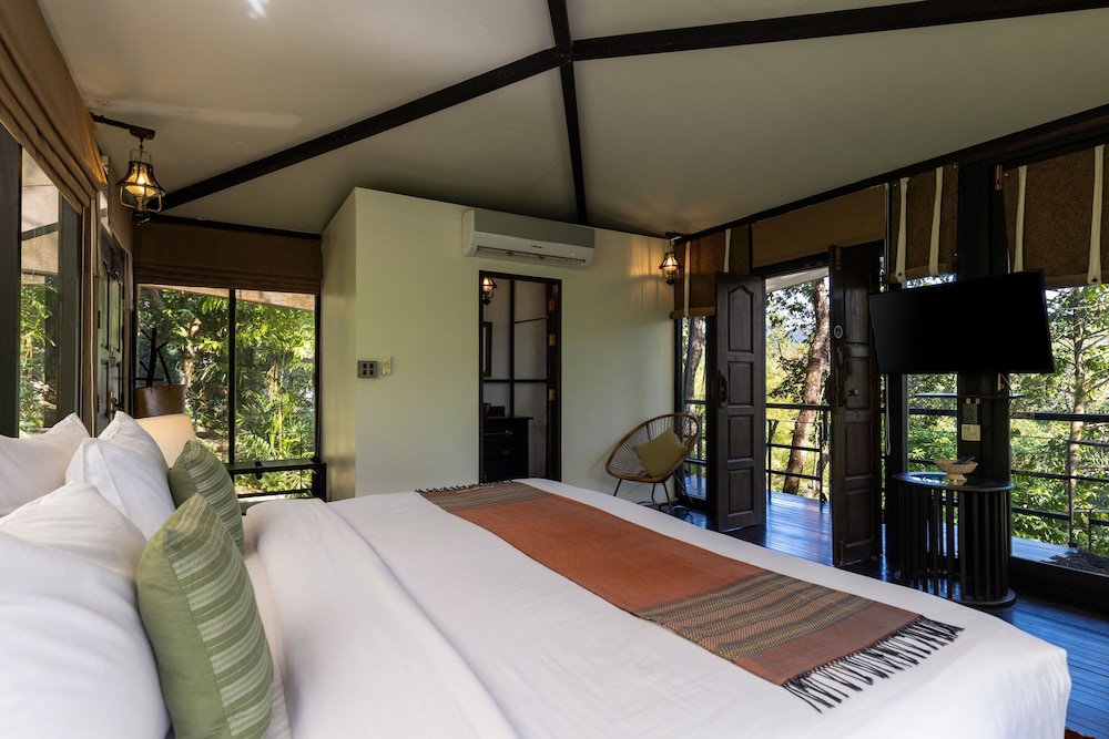 Eco Sana Tent with Private bathroom photo 2