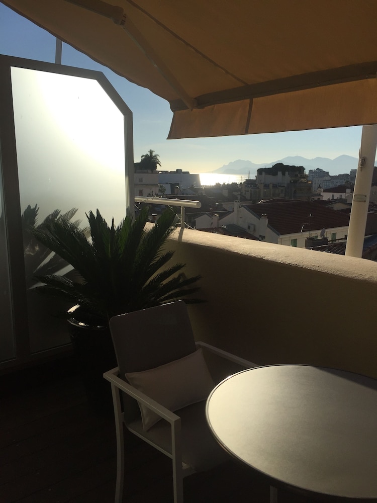 Suite photo 1