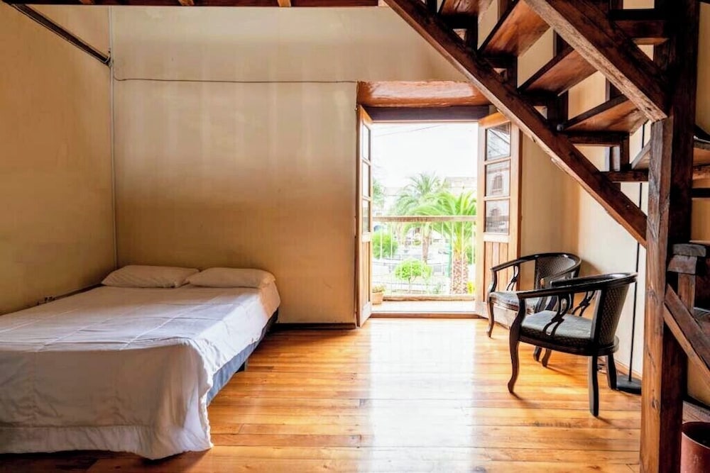 Economy Quadruple Room, 1 Bedroom, Balcony, Park View photo 2