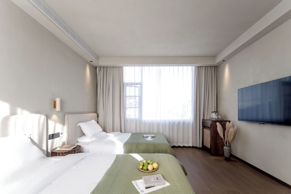 Economy Twin Room photo 1