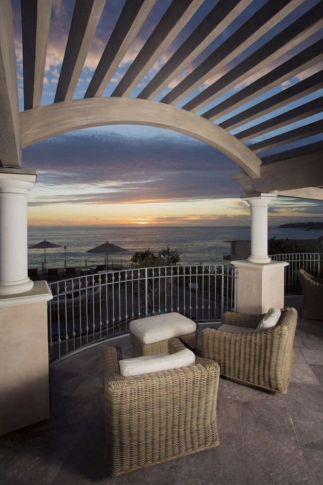 Luxury Villa, Multiple Beds, Patio, Ocean View photo 3