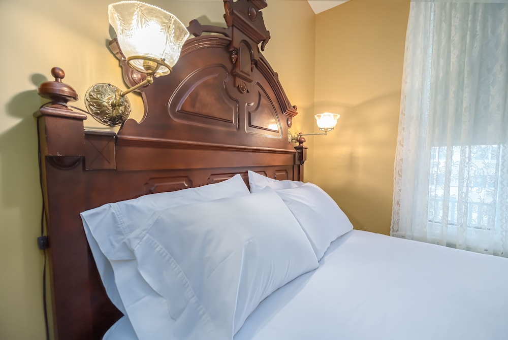 Room (Josephines Room)