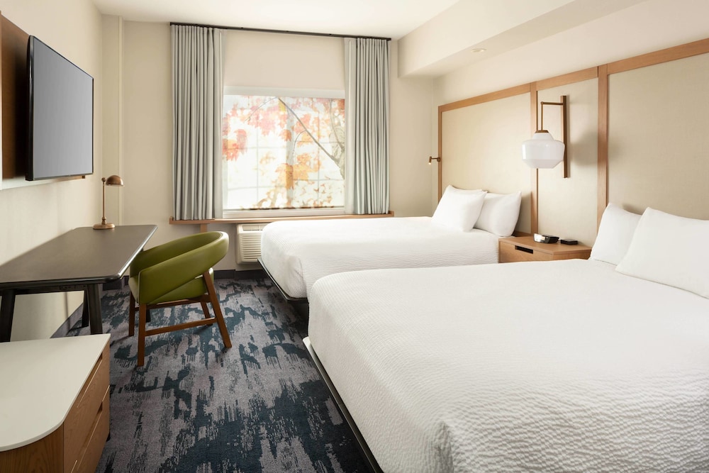 Executive Suite, Multiple Beds