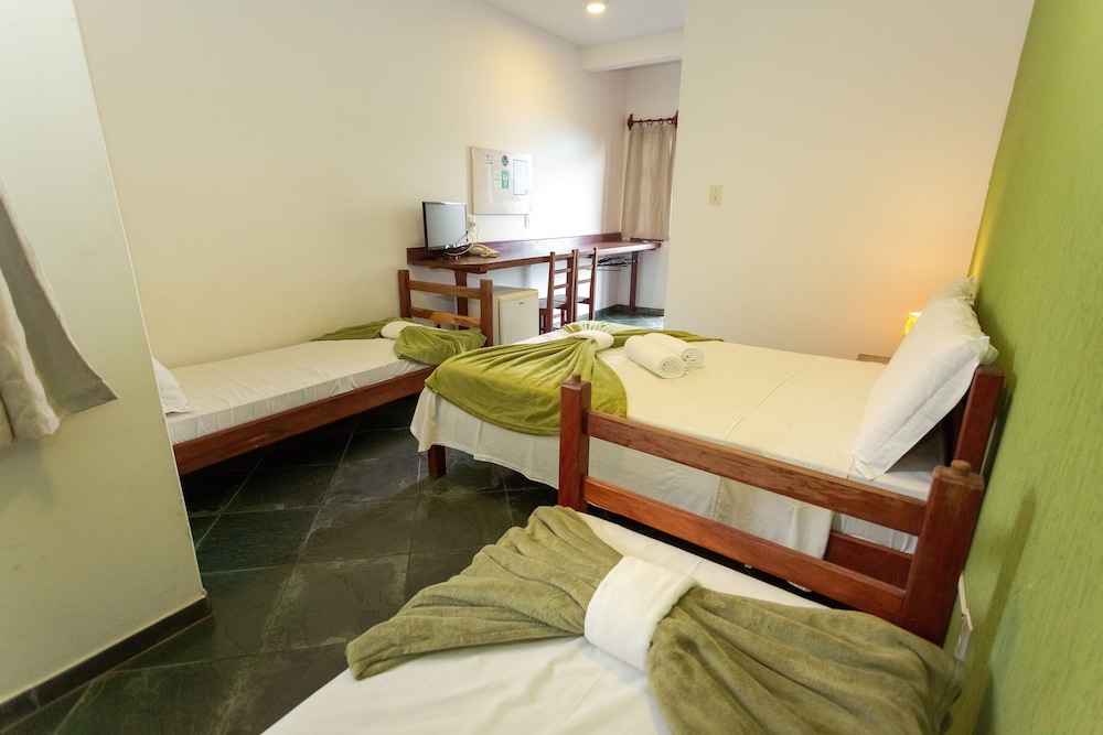 Standard Quadruple Room - Photo 5