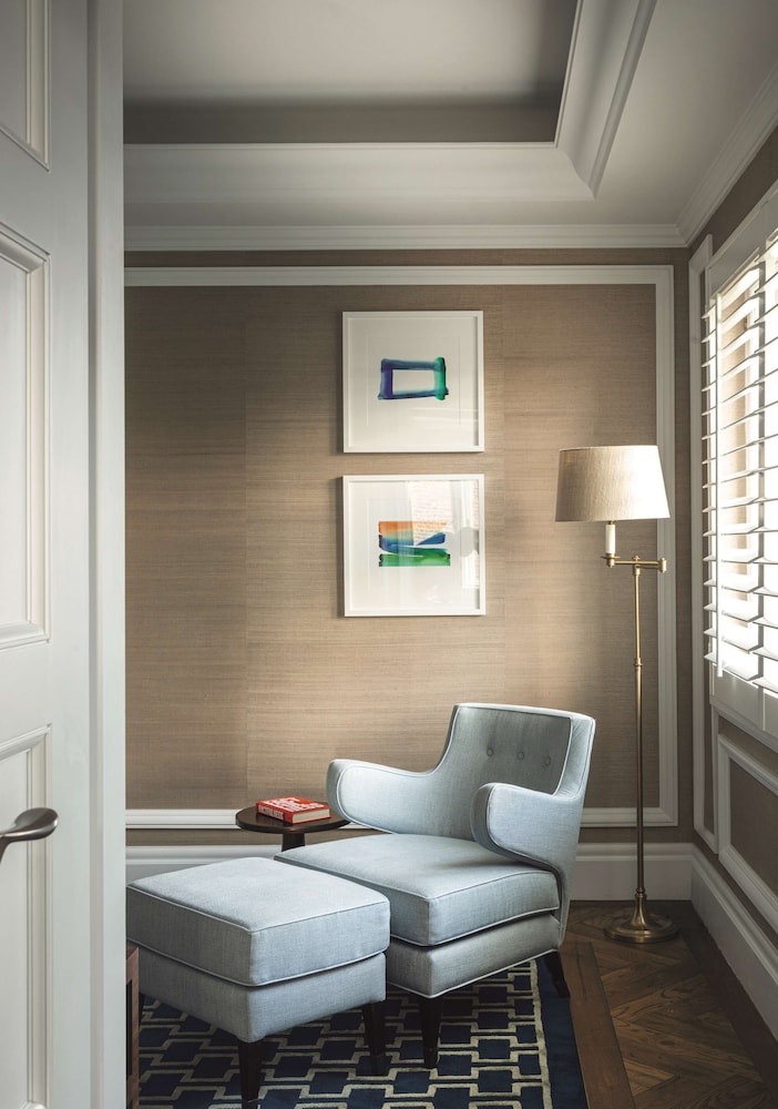 Suite, Park View, Corner photo 2
